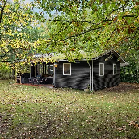 Feriehus 2 Bedroom Cozy In *